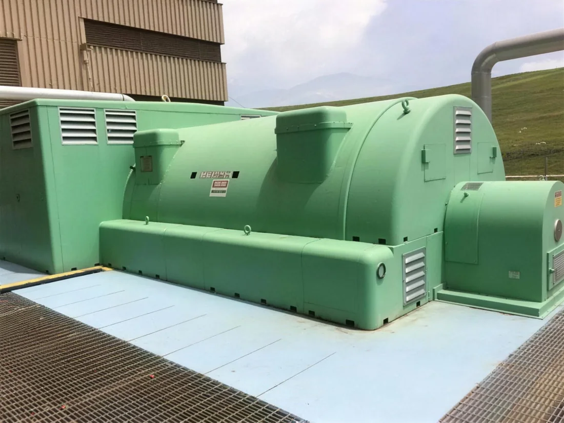 Turbine generator set installed on its foundation