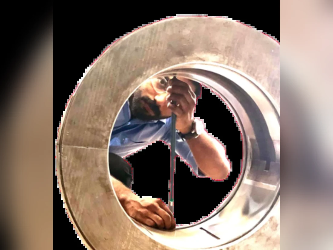 Final inspection of a machined component at Shaheen Arabia, Jubail