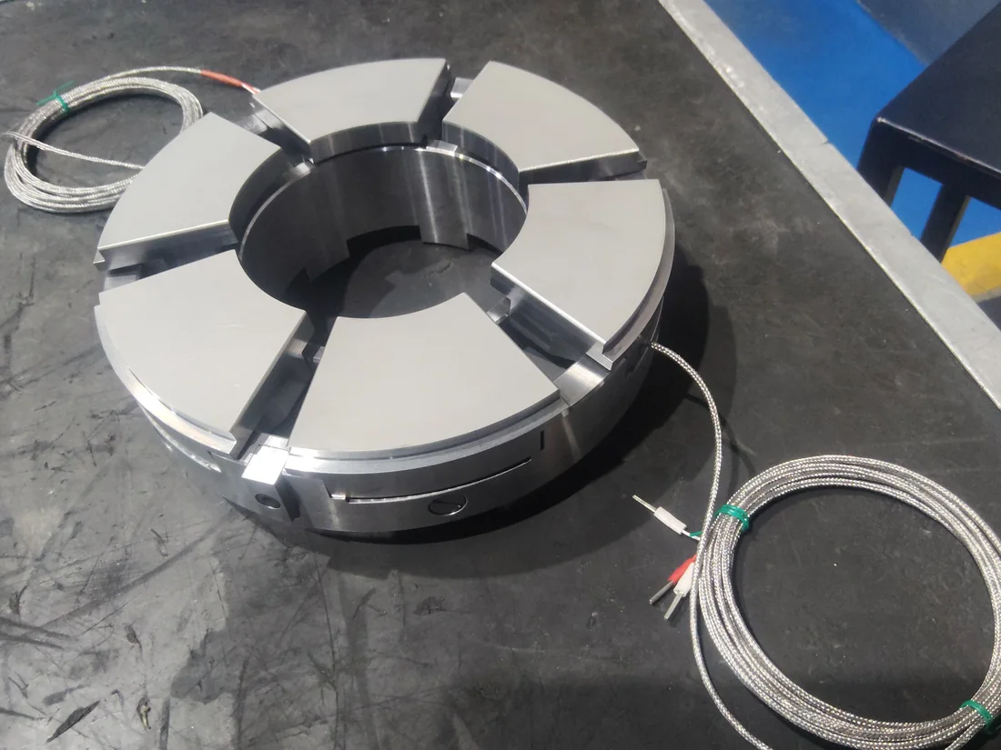 Loaded thrust bearing with temperature sensor leads, Shaheen Arabia, Jubail